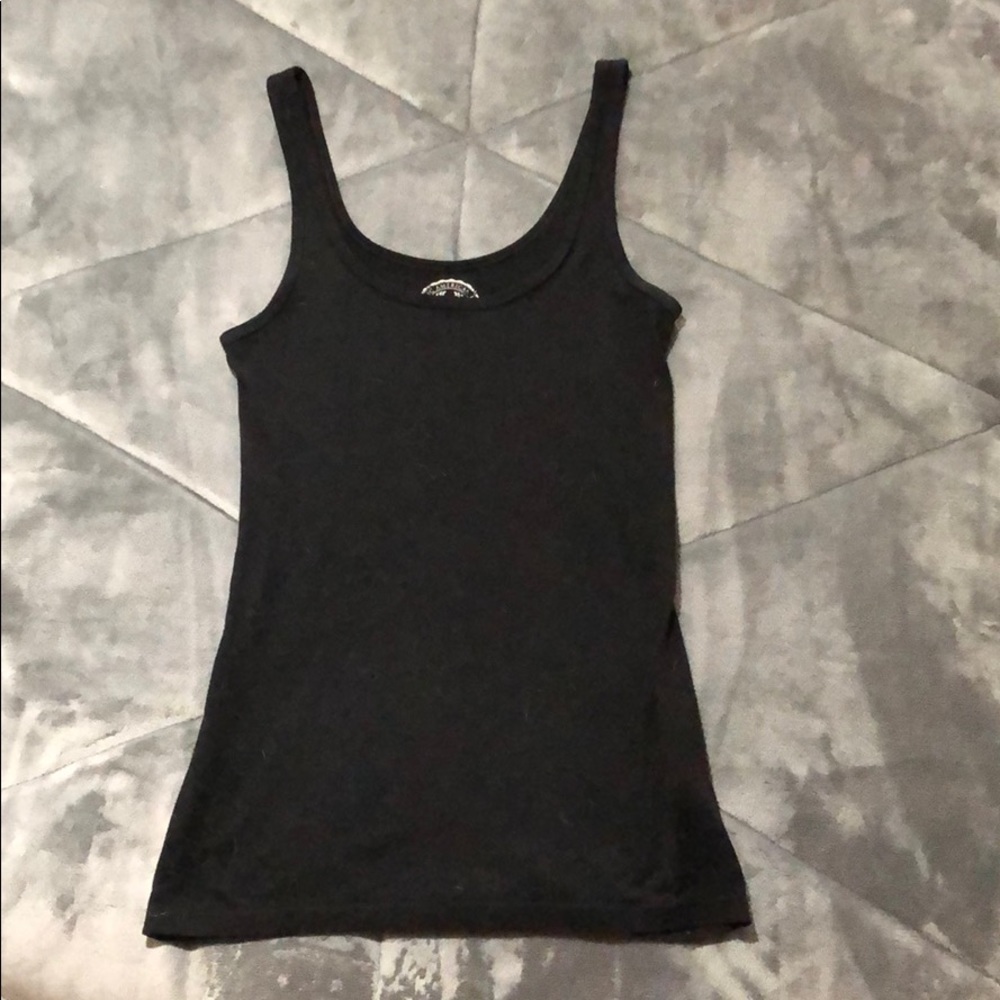 So black tank top